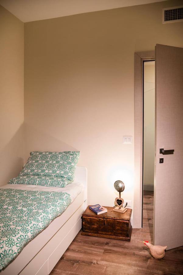 Cosy En Ville Apartment In Aosta Center ภายนอก รูปภาพ